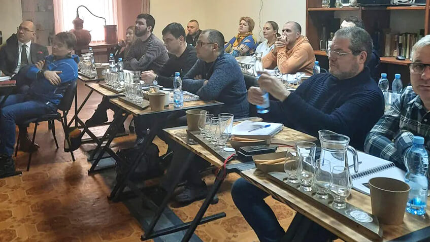 Студенти на лекції в Академії
